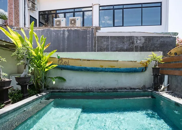 ホステル Reddoorz Hostel Near Sanur Beach Harbour