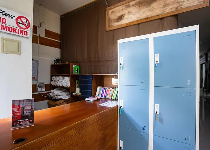 ホステル Reddoorz Hostel Near Sanur Beach Harbour *
