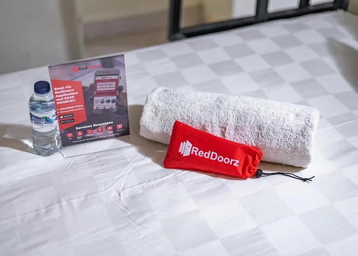 Reddoorz Hostel Near Sanur Beach Harbour